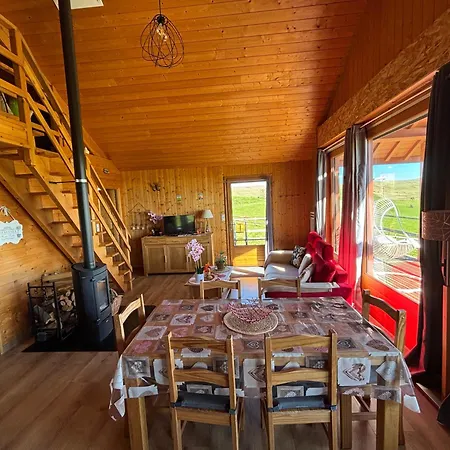 Des Gardettes, Belle Vue 1220m D'altitude *